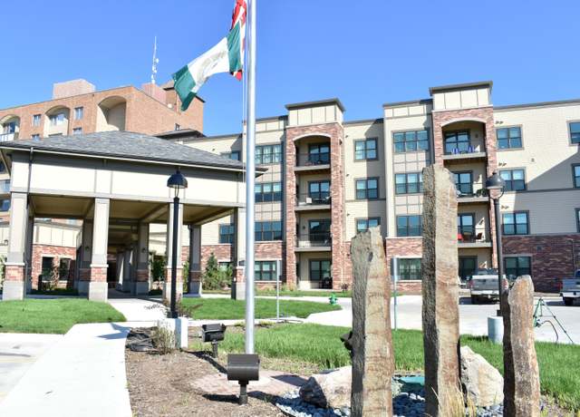 Property at 2205 Green Hills Dr #1106, Ames, IA 50014, 2 beds, 2 baths