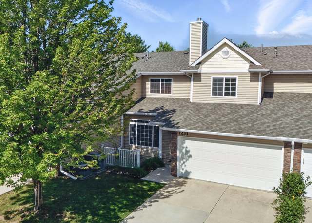 Property at 1233 SE Birch Ln, Ankeny, IA 50021, 2 beds, 2.5 baths