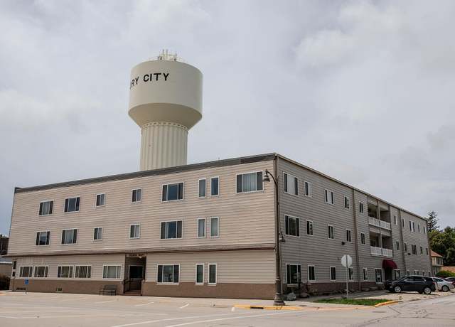 Property at 522 Story St #204, Story City, IA 50248, 2 beds, 2 baths