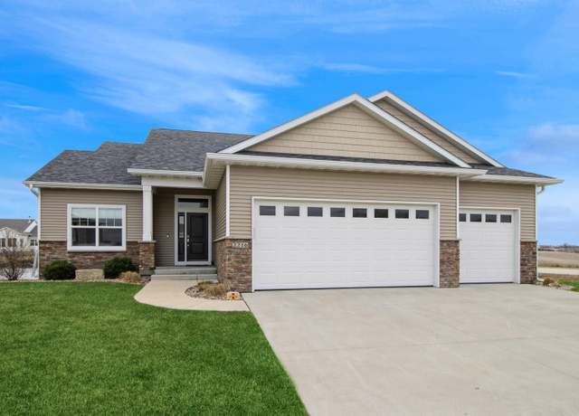 Property at 2216 Leopold Dr, Ames, IA 50010, 3 beds, 3 baths