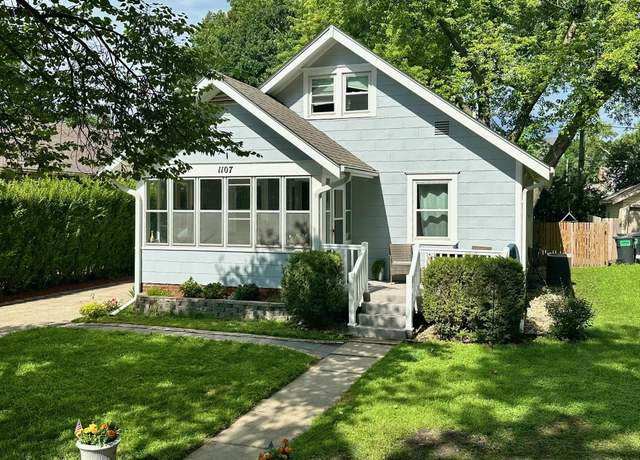 Property at 1107 Harding Ave, Ames, IA 50010, 4 beds, 2 baths