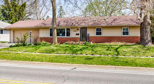 Photo of 2208 Duff Ave, Ames, IA 50010