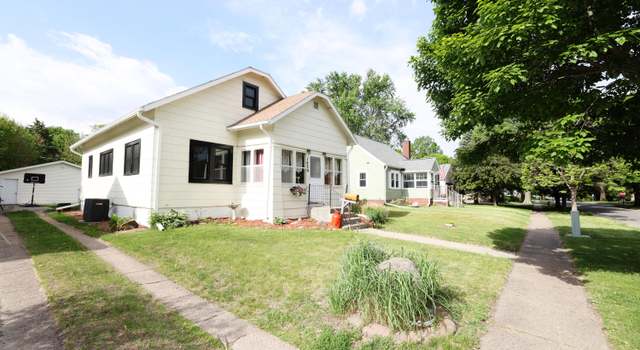Photo of 1420 1st St, Boone, IA 50036