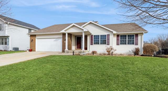 Photo of 1011 Cherokee St, Nevada, IA 50201