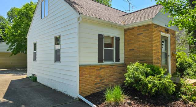 Photo of 1006 Curtiss Ave, Ames, IA 50010