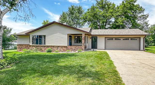 Photo of 215 N Elm St, Zearing, IA 50278