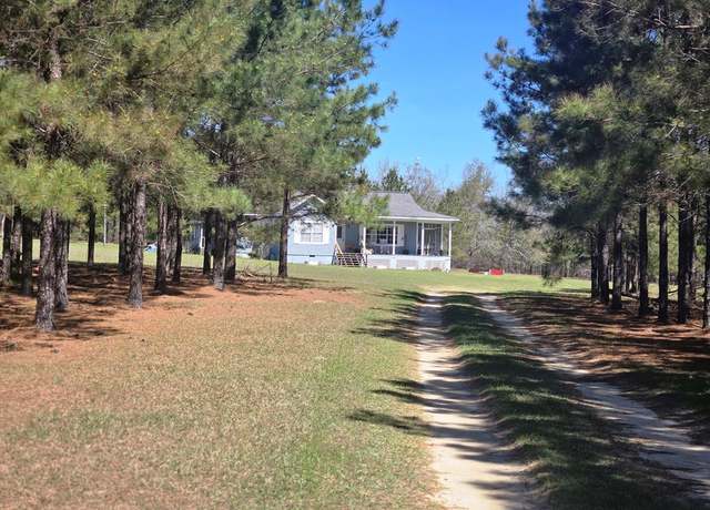 Property at 11091 County Road 65, Abbeville, AL 36310, 3 beds, 4 baths