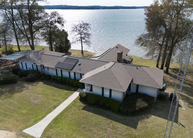 Property at 90 Poya Pt, Fort Gaines, GA 39851, 4 beds, 4 baths