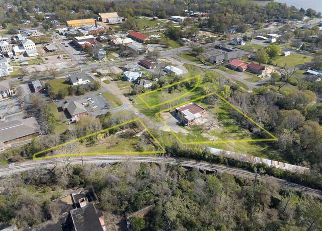 Property at 305 Orange Ave, Eufaula, AL 36027
