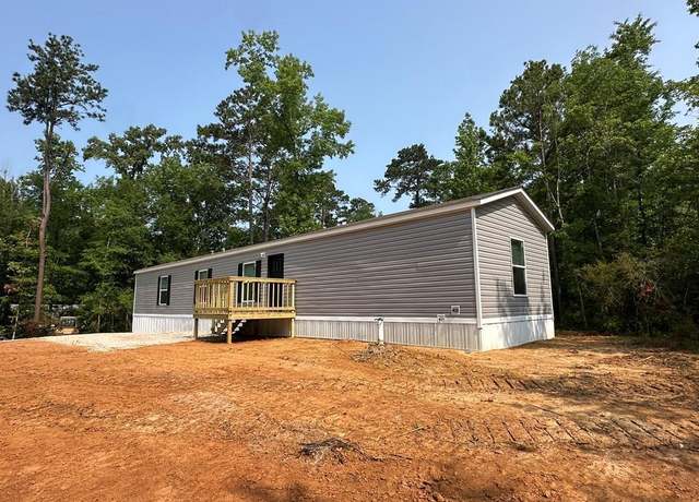 Property at Unit 6 Woodland Dr, Abbeville, AL 36310, 3 beds, 2 baths