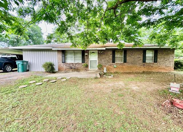 Property at 22 Cottonhill Rd, Eufaula, AL 36027, 4 beds, 1 bath