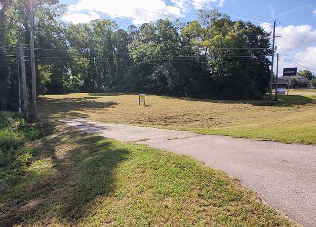 Property at 3205 Eufaula Ave, Eufaula, AL 36027