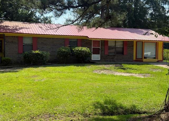 Property at 516 Gammage Rd, Eufaula, AL 36027, 4 beds, 2 baths