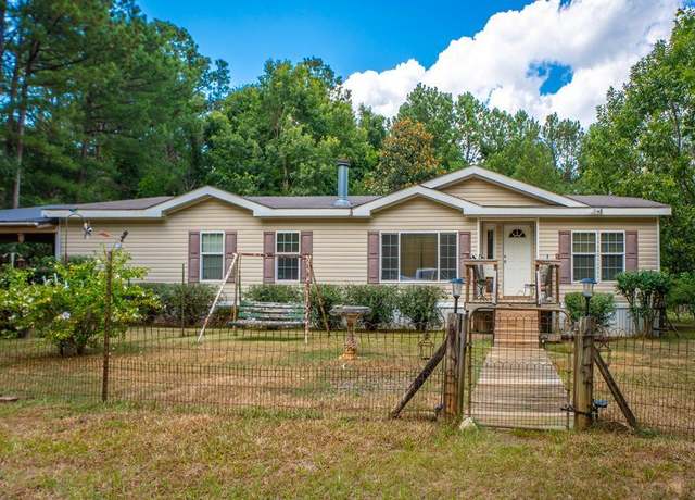 Property at 220 Fair Rd, Morris, GA 39867, 3 beds, 2 baths