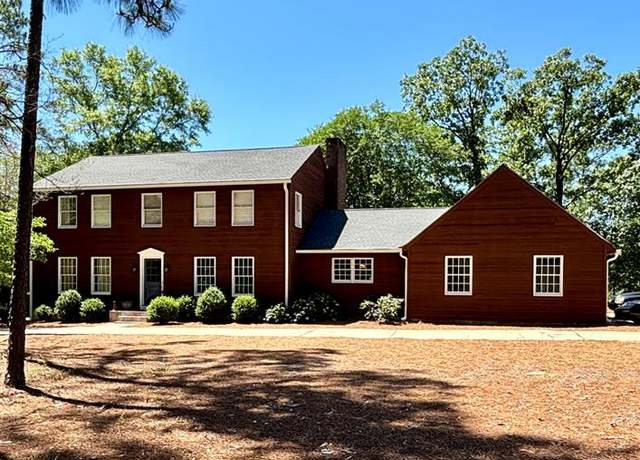 Property at 450 Anderson Dr, Eufaula, AL 36027, 4 beds, 5 baths