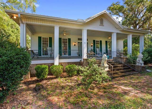 Property at 311 Hartford Rd, Fort Gaines, GA 39851, 3 beds, 3.5 baths