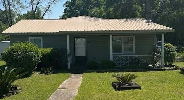 Photo of 621 Parker Dr, Eufaula, AL 36027