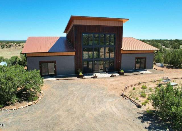 Property at 12 County Rd N8543, Concho, AZ 85924, 3 beds, 2 baths