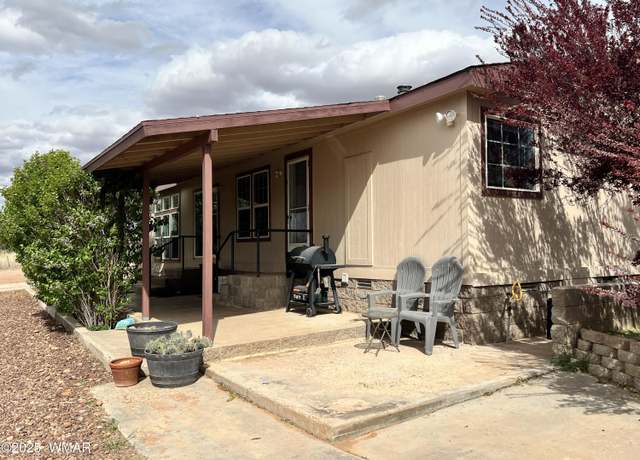 Property at 625 Echols Ln, Taylor, AZ 85939, 3 beds, 2 baths