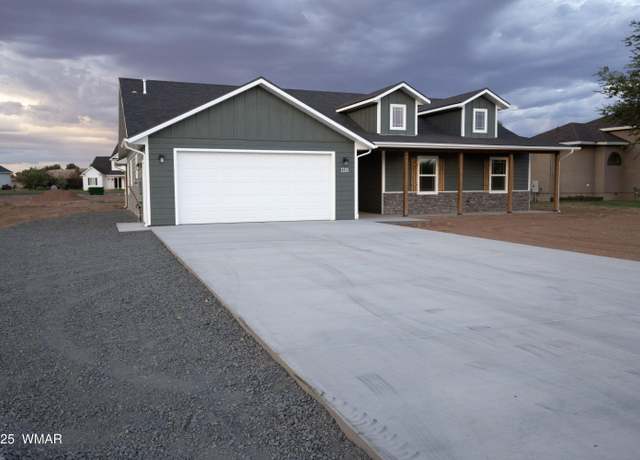 Property at 1316 W 7th South St, Snowflake, AZ 85937, 3 beds, 2 baths
