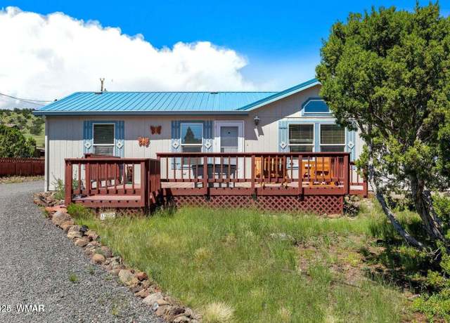 Property at 1362 Cedar St, Eagar, AZ 85925, 3 beds, 1.75 baths