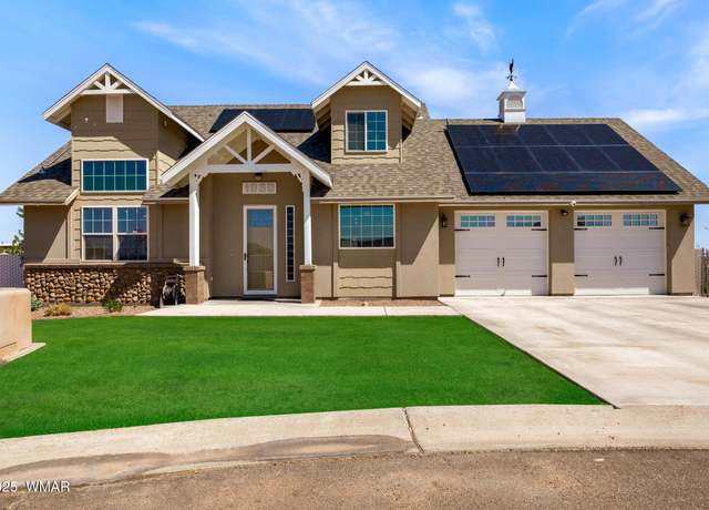 Property at 1030 Medallion Cir, Taylor, AZ 85939, 3 beds, 2.5 baths