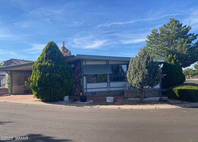 Property at 1890 Lynx Dr, Show Low, AZ 85901, 1 bed, 1.5 baths