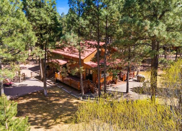Property at 2722 Covered Wagon Trl, Overgaard, AZ 85933, 4 beds, 3.5 baths