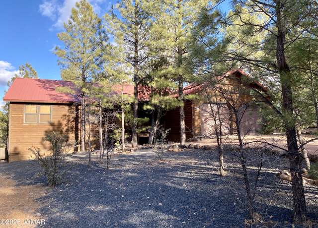 Property at 1100 Pinon Cir, Show Low, AZ 85901, 3 beds, 2 baths