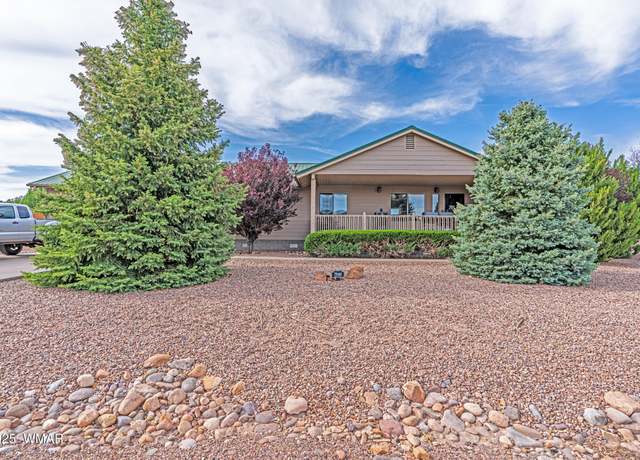 Property at 7046 Dusty Saddle Trl, Show Low, AZ 85901, 3 beds, 2 baths