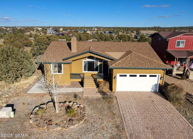 Property at 1001 S Ridgeline Dr, Show Low, AZ 85901, 3 beds, 2 baths