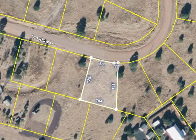 Property at 2277 Meadow Ln, Overgaard, AZ 85933