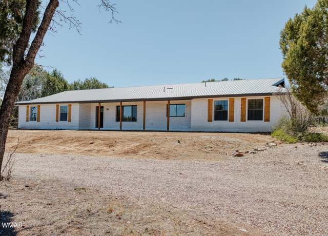 Property at 1000 N 16Th Ave, Show Low, AZ 85901, 4 beds, 2 baths