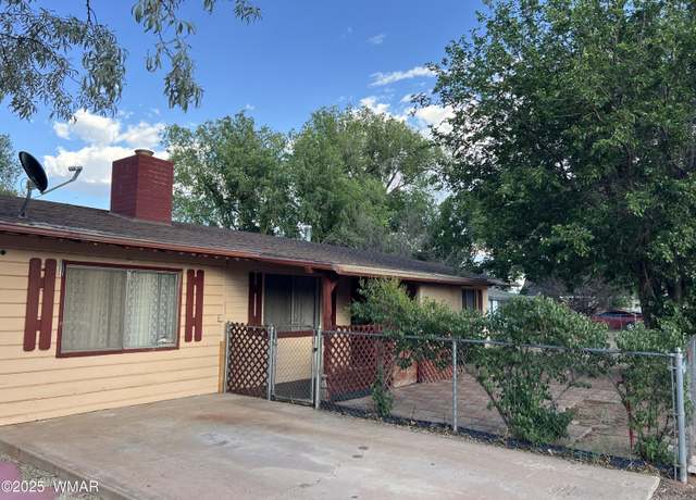 Property at 37 S 5th West St, Snowflake, AZ 85937, 3 beds, 2 baths