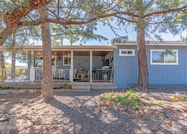 Property at 978 Timberland Rd, Show Low, AZ 85901, 3 beds, 2 baths
