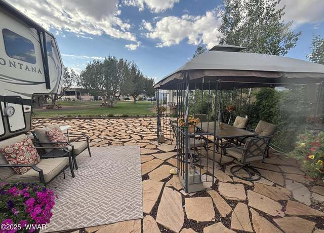Property at 8240 Lake Front Dr, Show Low, AZ 85901