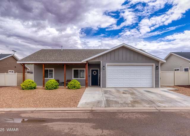 Property at 1096 E Adams St, Snowflake, AZ 85937, 3 beds, 2 baths