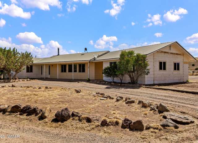 Property at 1720 E Becker Lane Loop, Springerville, AZ 85938, 4 beds, 2.5 baths