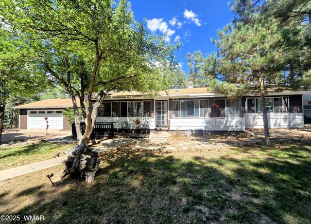 Property at 1009 Chaparral Dr, Show Low, AZ 85901, 4 beds, 3.5 baths