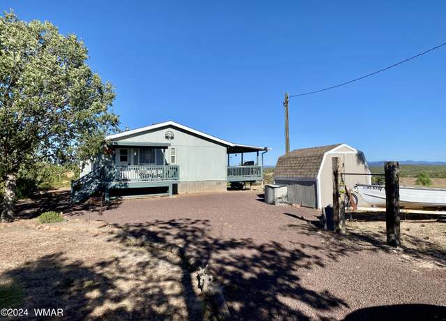 Property at 6262 Apache Trl, Show Low, AZ 85901, 3 beds, 2 baths