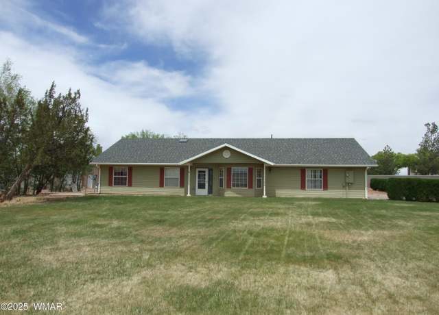 Property at 2124 W Vista Dr, Snowflake, AZ 85937, 3 beds, 2.25 baths