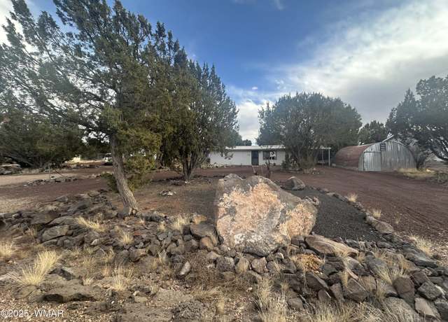 Property at 8355 Navajo Dr, Show Low, AZ 85901, 1 bed, 1 bath
