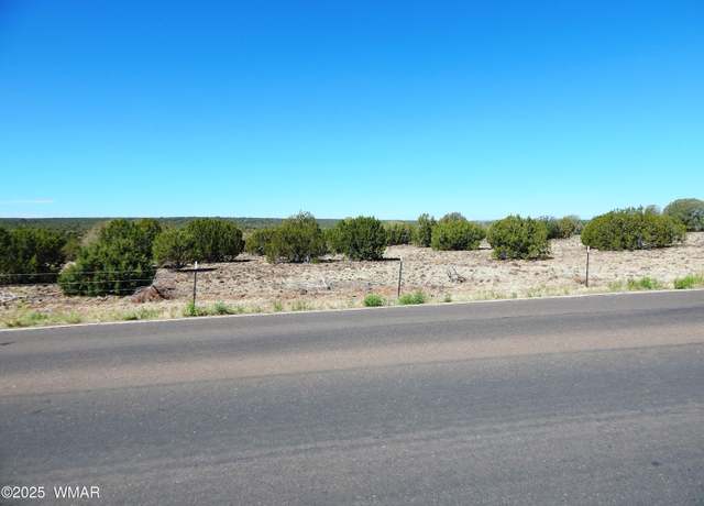 Property at 8061 White Mountain Lake Rd, Show Low, AZ 85901