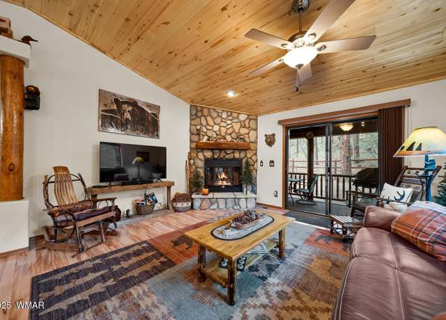 Property at 4710 W Cottage Loop, Show Low, AZ 85901, 2 beds, 1 bath