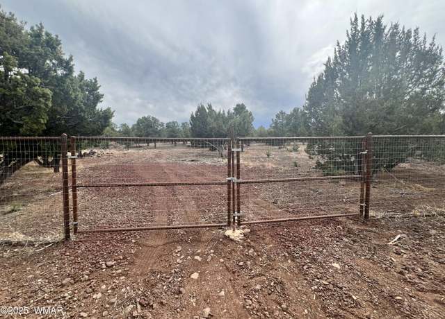 Property at 12 N 8401, Vernon, AZ 85940