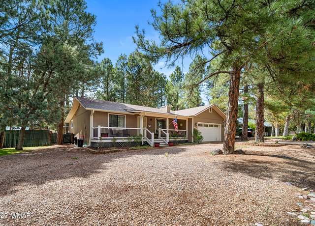 Property at 4900 S 31St St, Show Low, AZ 85901, 3 beds, 2.5 baths