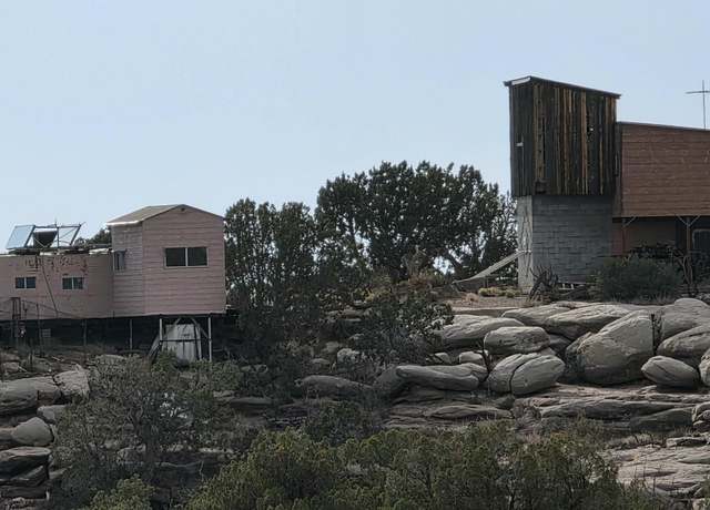 Property at 9081 Ridge View Ln, White Mountain Lake, AZ 85912, 1 bed, 1 bath