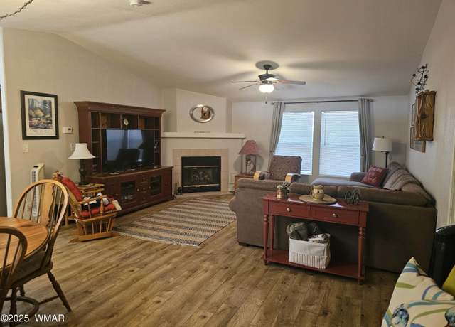Property at 4323 E Blue Ridge Loop Unit E, Pinetop, AZ 85935, 3 beds, 2 baths