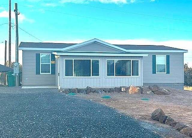 Property at 1852 Rainbow Cir, Show Low, AZ 85901, 3 beds, 2 baths