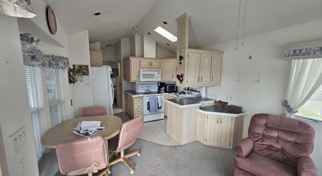 Photo of 270 N Clark Rd #172, Show Low, AZ 85901